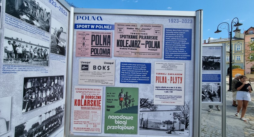 Od patefonu po giełdę. Polna ma już 100 lat! [GALERIA]