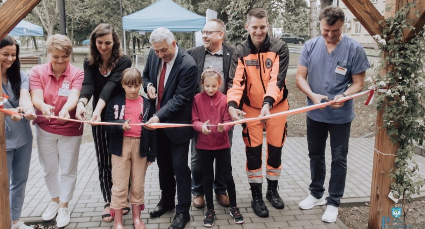 „Piknik dla zdrowia” w Przeworsku. Na terenie szpitala otwarto Strefę Zieleni!