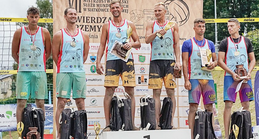 Twierdza Przemyśl 2023: Lotnik i strażak najlepsi na piasku nad Sanem!
