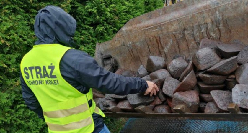 Odzyskali ponad 1300 kg skradzionych elementów z terminalu w Krównikach