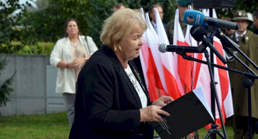 Zdradziecki, sowiecki nóż wbity w plecy. O tej rocznicy nie możemy zapomnieć