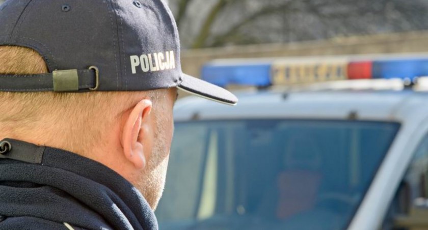 Usłyszała wołanie o pomoc dobiegające z pustostanu. 48-latka szukał wymiar sprawiedliwości