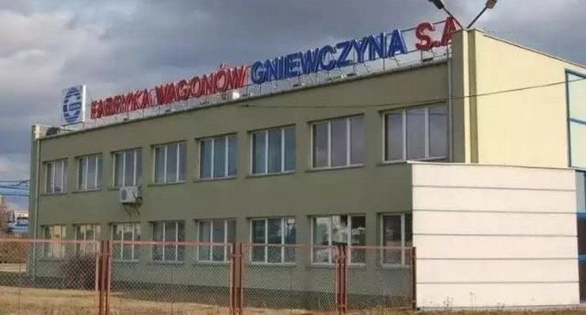 Wojsko przejęło byłą Fabrykę Wagonów w Gniewczynie Łańcuckiej