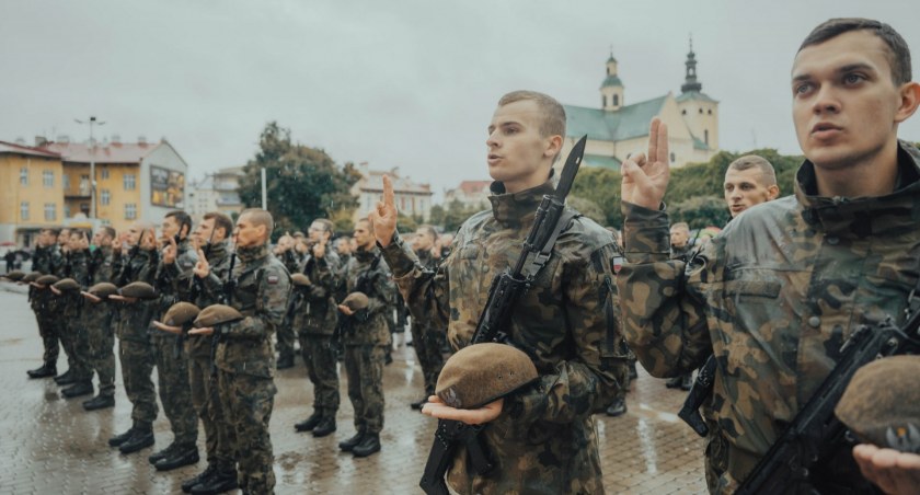 Zadeklarowali służbę ojczyźnie