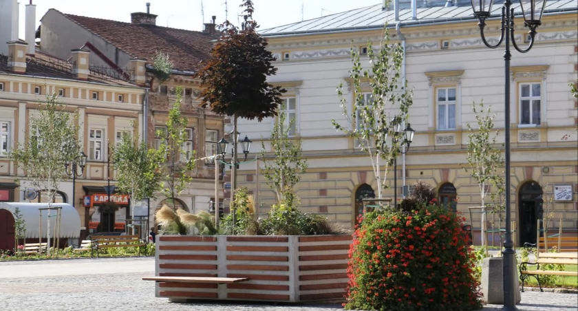 Remont płyty Rynku w Jarosławiu na finiszu! Jakie zaszły zmiany?