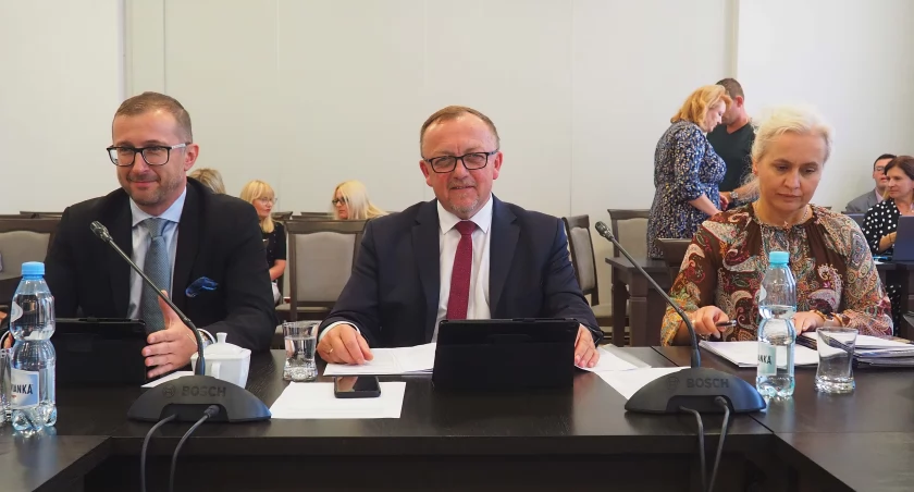 Jarosławski Związek Komunikacyjny już pewny. Nie obyło się bez emocji na sali obrad