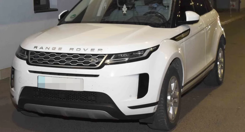 Land rover i toyota odzyskane 