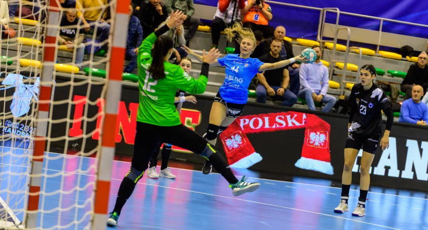 Handball JKS-u Jarosław droga z piekła do nieba i z powrotem