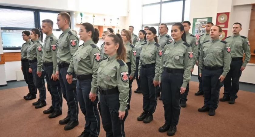 Nowi celnicy złożyli ślubowanie
