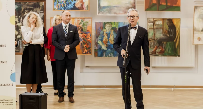 Szkoło trwaj, jesteś pełna krasy! 75 lat jarosławskiego „Plastyka” [ZDJĘCIA]