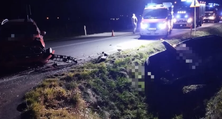 Wypadek w Starych Oleszycach. Trzy osoby zostały ranne 