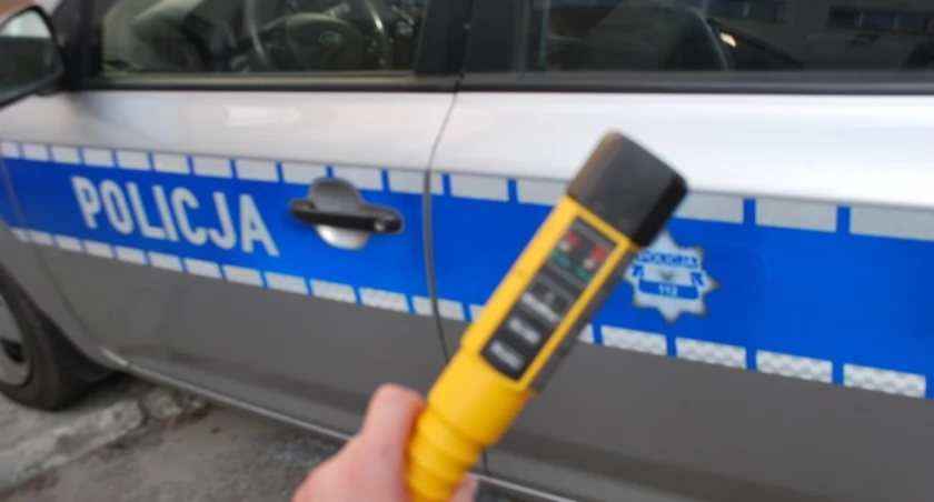 Miał prawie 1,5 promila, ale wsiadł za kółko, żeby podwieźć koleżankę