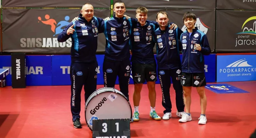 Pan Tenisista Yuto Kizukuri. Szaleństwa reprezentanta Kraju Kwitniącej Wiśni