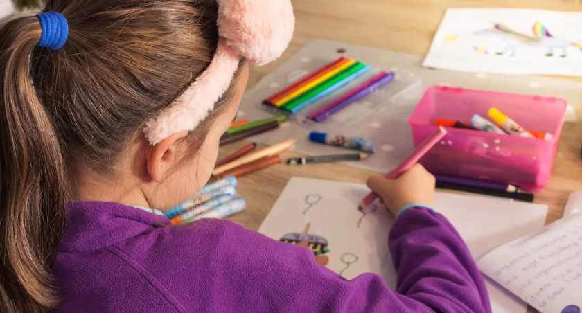Bezpieczne ferie również na papierze. Kolejna edycja konkursu plastycznego WORD 
