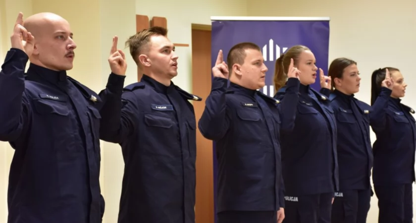 Nowi policjanci w szeregach jarosławskiej policji