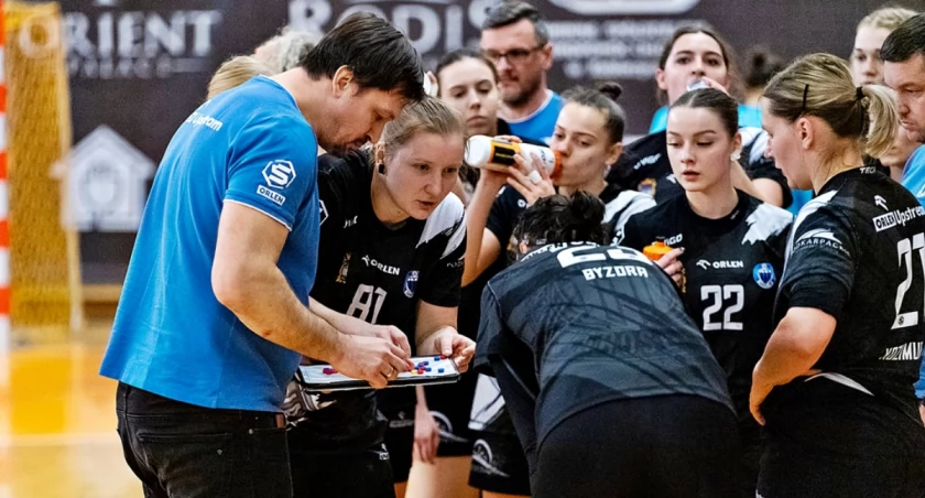 Powinny być trzy, są dwa punkty. Lepszy rydz niż nic Handball JKS Jarosław