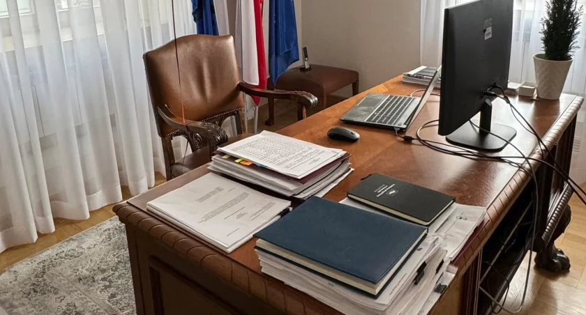 O fotel prezydenta Przemyśla powalczy aż osiem osób?