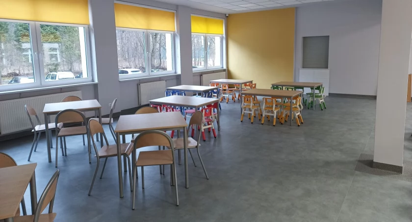 Przebudowa szkoły trwa. Z resztą prac chcą zdążyć przez kolejnym pierwszym dzwonkiem
