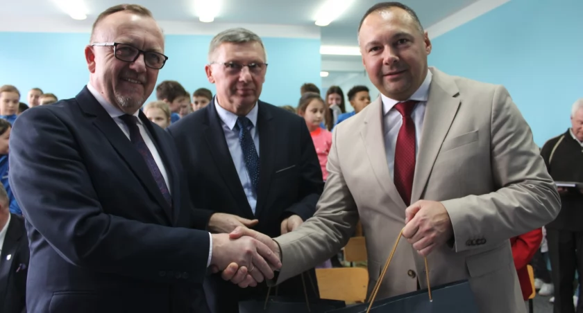 Nowa biblioteka w Szkole Mistrzostwa Sportowego [ZDJĘCIA]