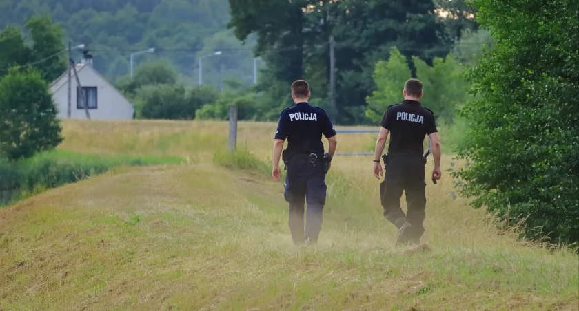 Zgłosiła zaginięcie matki i dwójki rodzeństwa. Służby musiały działać szybko!