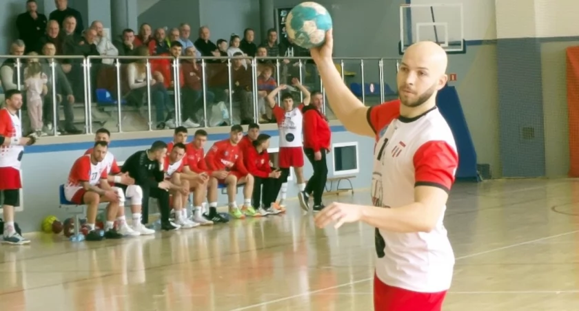 Udanych rewanż KSSPR Końskie. 8 minut, które wstrząsnęły „Armią Leliwa”