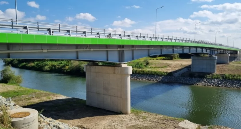 Kierowcy zyskają komfortowy dojazd do nowego mostu