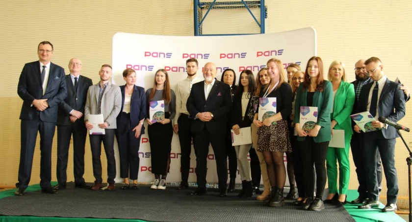Samorząd nagrodził najlepszych studentów