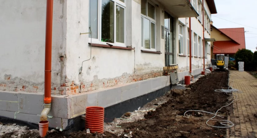 Kolejna szkoła oszczędzi na rachunkach za ciepło