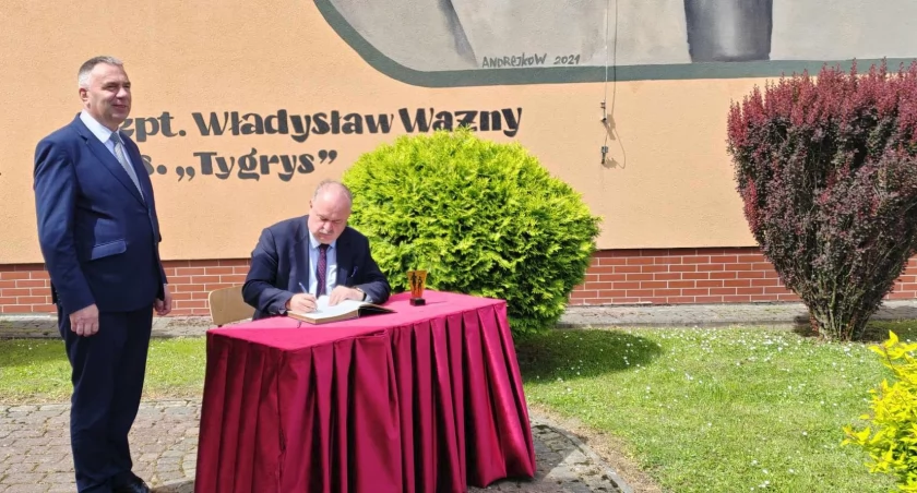 80 jodeł w 80. rocznicę śmierci „Tygrysa” [ZDJĘCIA]