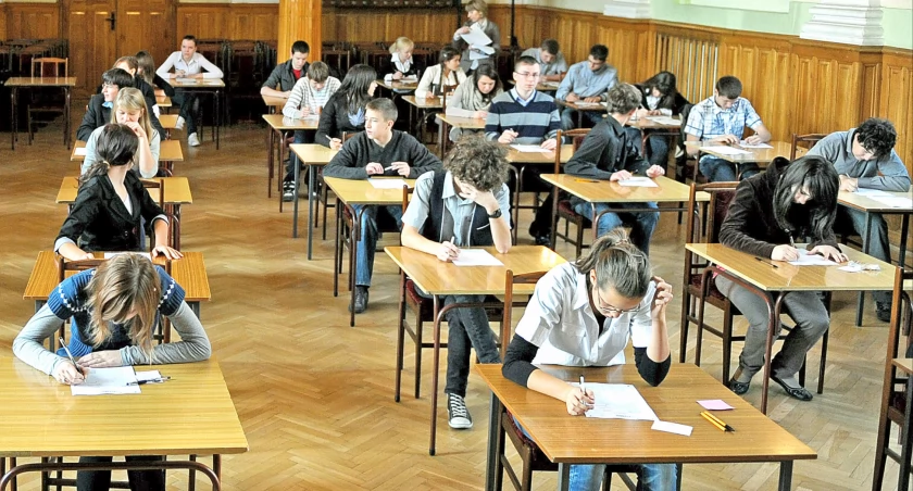 Egzamin ósmoklasisty. Dobry wynik zwiększa szansę dostania się do wymarzonej szkoły