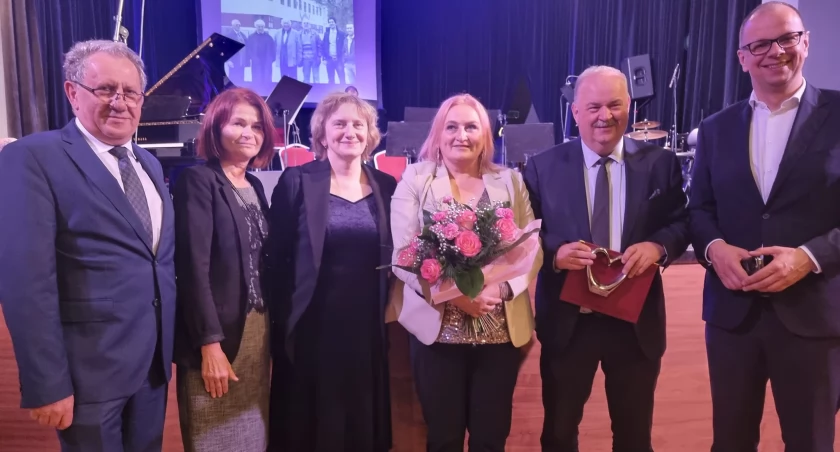 W hołdzie doktorowi Janowi Hołówce [ZDJĘCIA]
