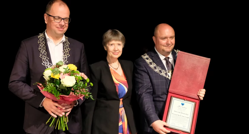 Lidia Morawska Honorową Obywatelką Miasta Przemyśla [ZDJĘCIA, LAUDACJA]