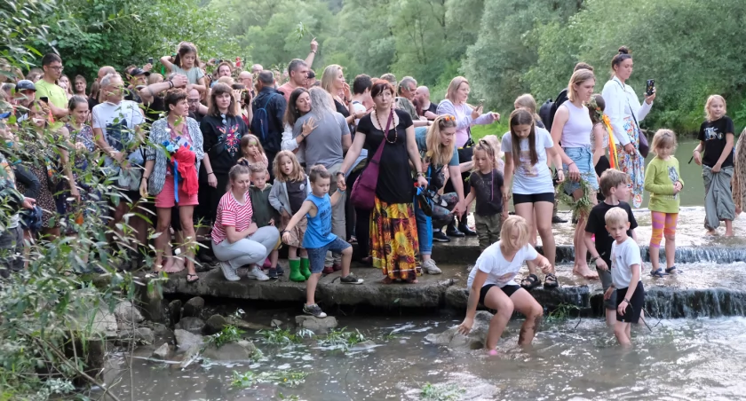 Nawet ulewa nie popsuła nastrojów! Wianki w Turnickim za nami [ZDJĘCIA]