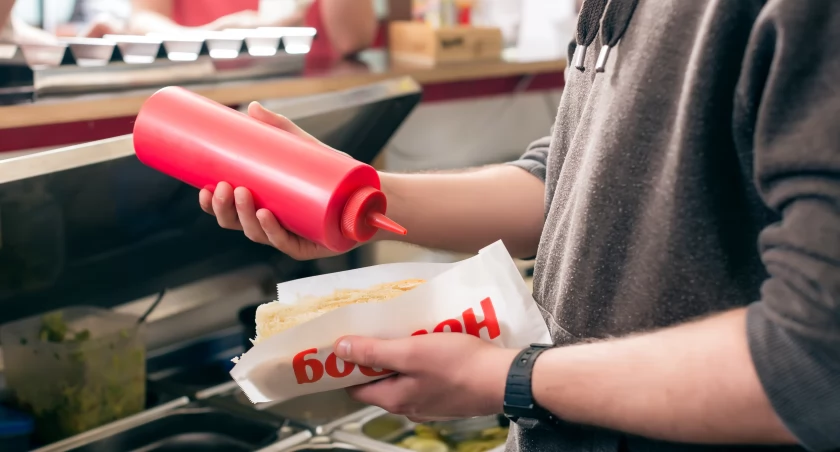 Posypały się mandaty wobec właścicieli punktów gastronomicznych 