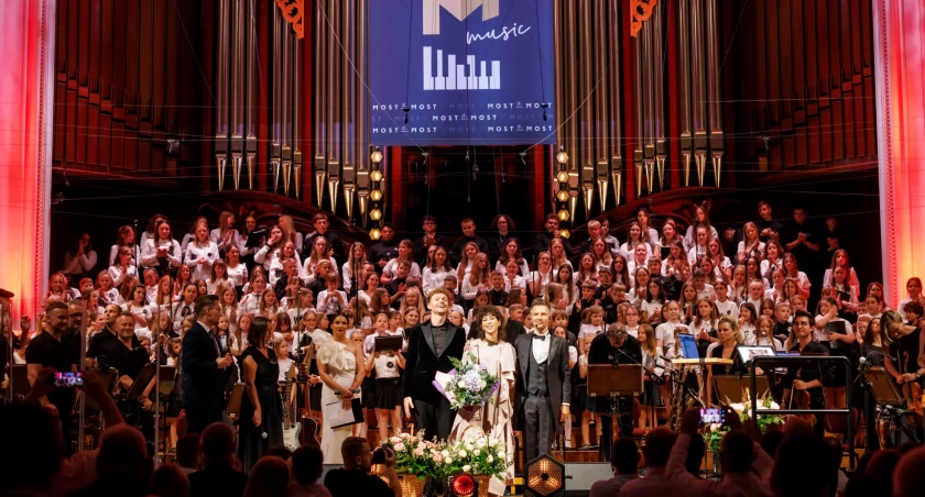 Emocje i muzyka. Młodzi cieszanowianie wystąpili u boku Adama Sztaby i Natalii Kukulskiej!