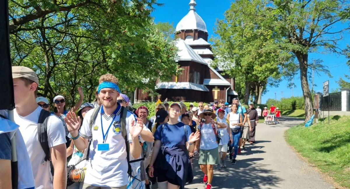 Wielki Odpust Kalwaryjski: Pątnicy są już w drodze. Pielgrzymka wyruszyła [WIDEO,ZDJĘCIA]