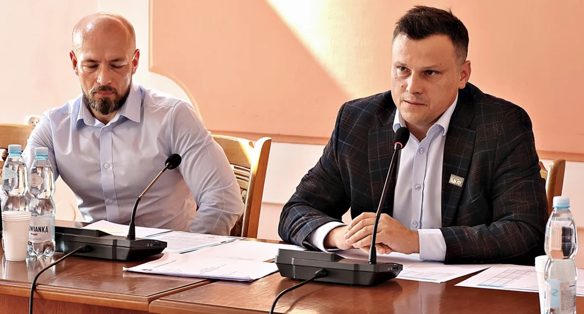 Dysputy nad rozlanym mlekiem, czyli nikt winny, Cygana powiesili