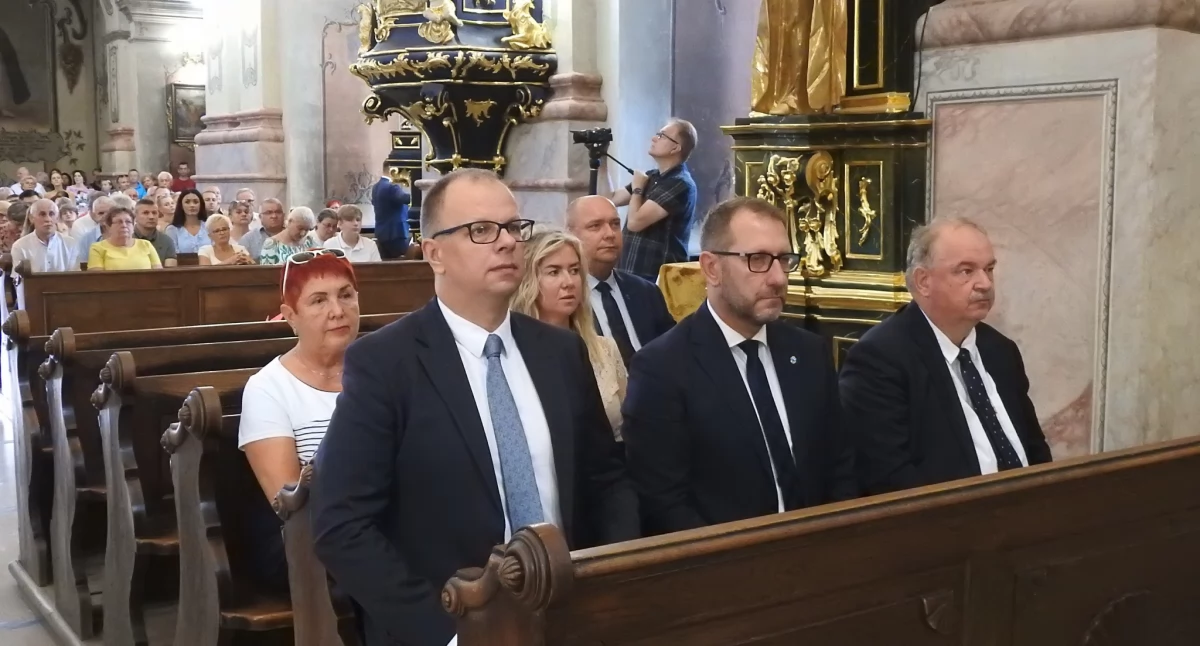  Czy radni powinni uczestniczyć w miejskich uroczystościach?