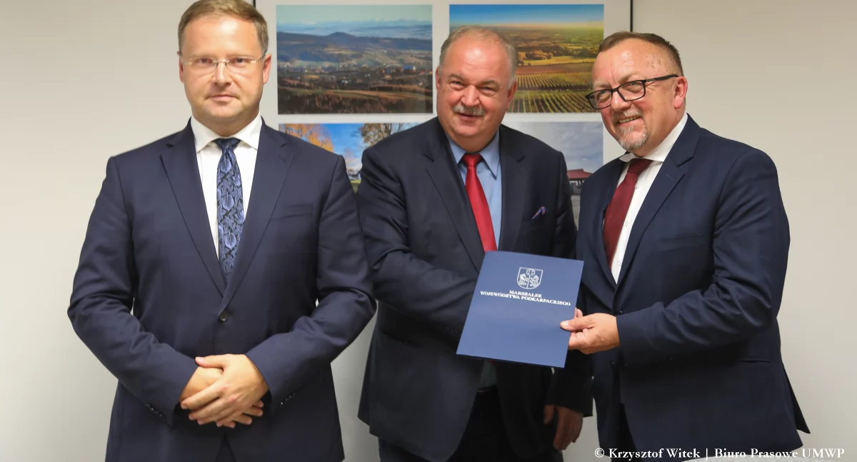 Kasa na zbiorniki retencyjne
