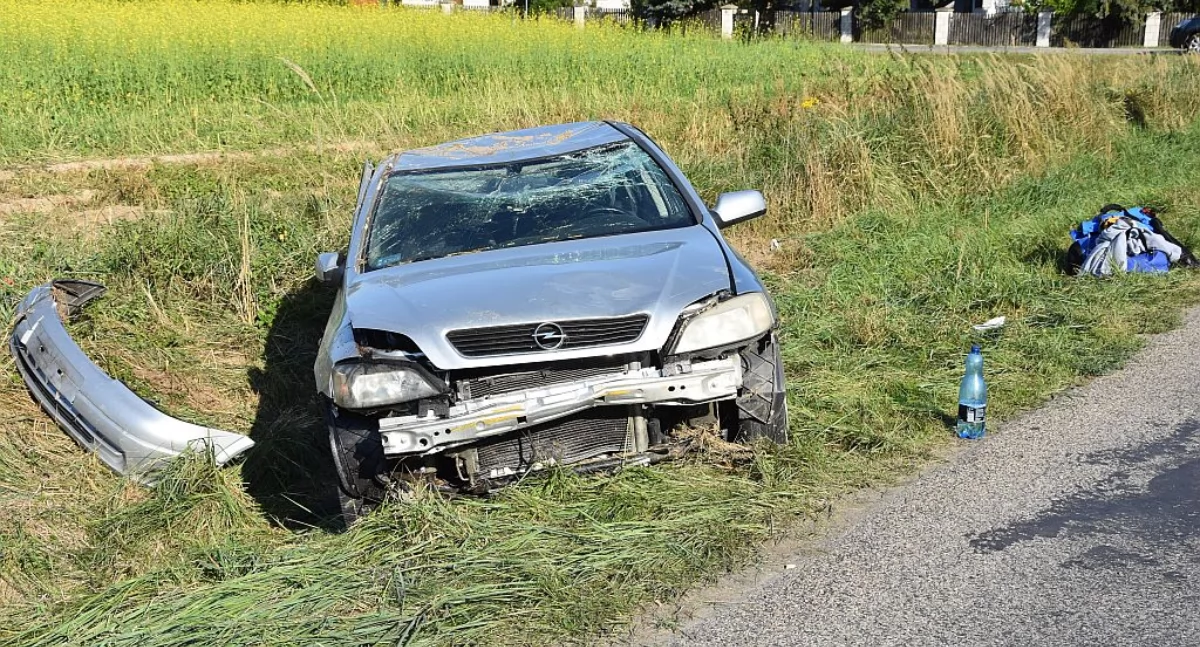 Zderzenie opla z audi w Mołodyczu