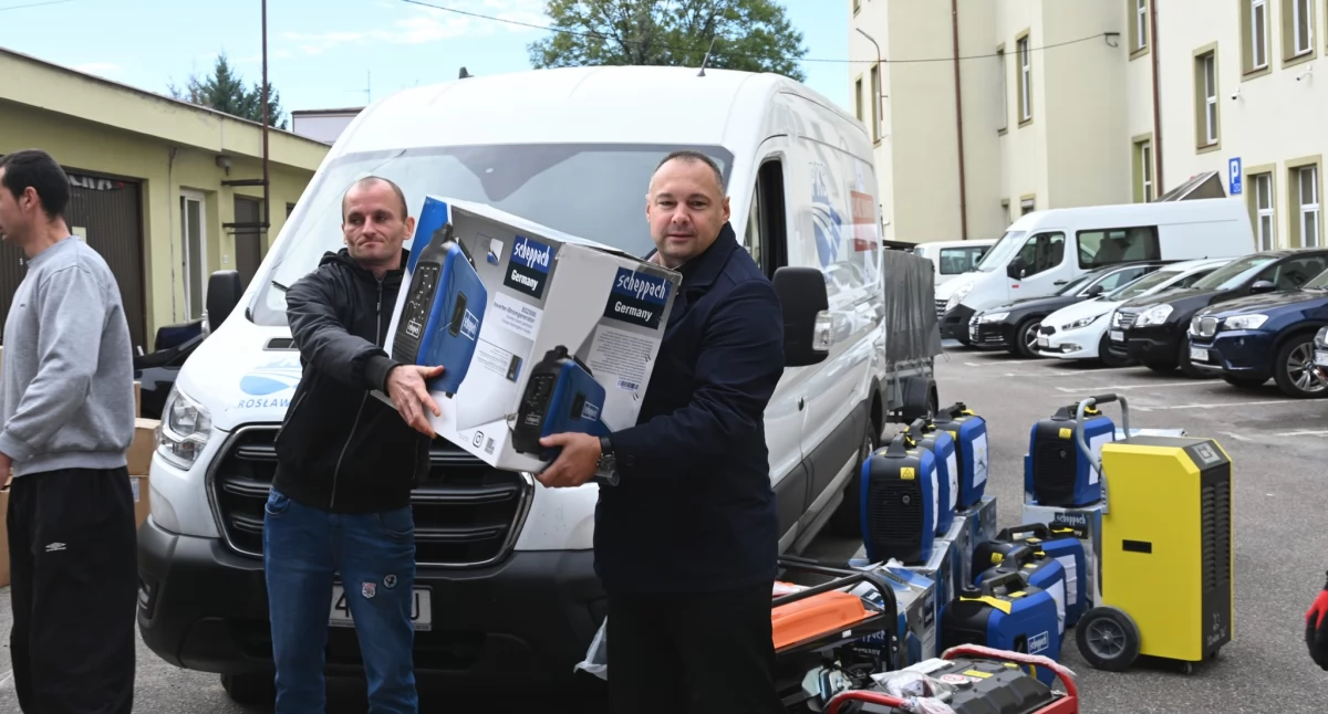 Nie było chwili zawahania! Mieszkańcy i władze powiatu jarosławskiego dla powodzian