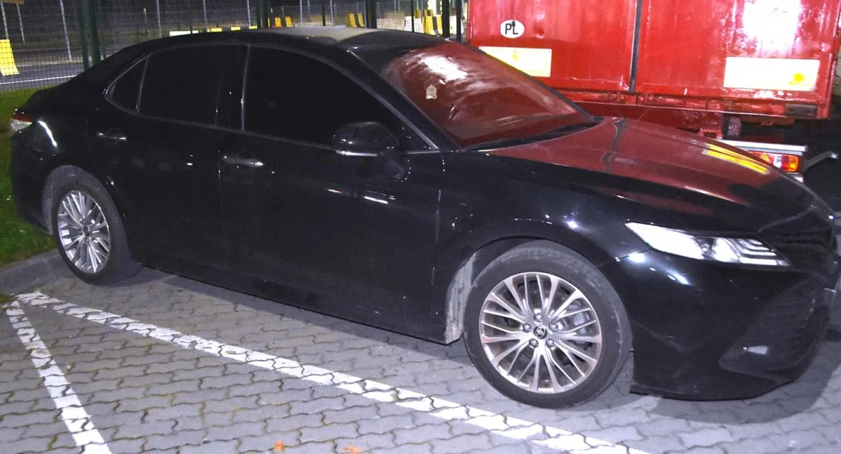 Poszukiwana przez Interpol
