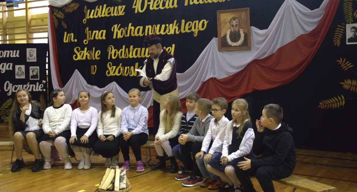 Od 40 lat z dumą noszą imię Jana Kochanowskiego [ZDJĘCIA]
