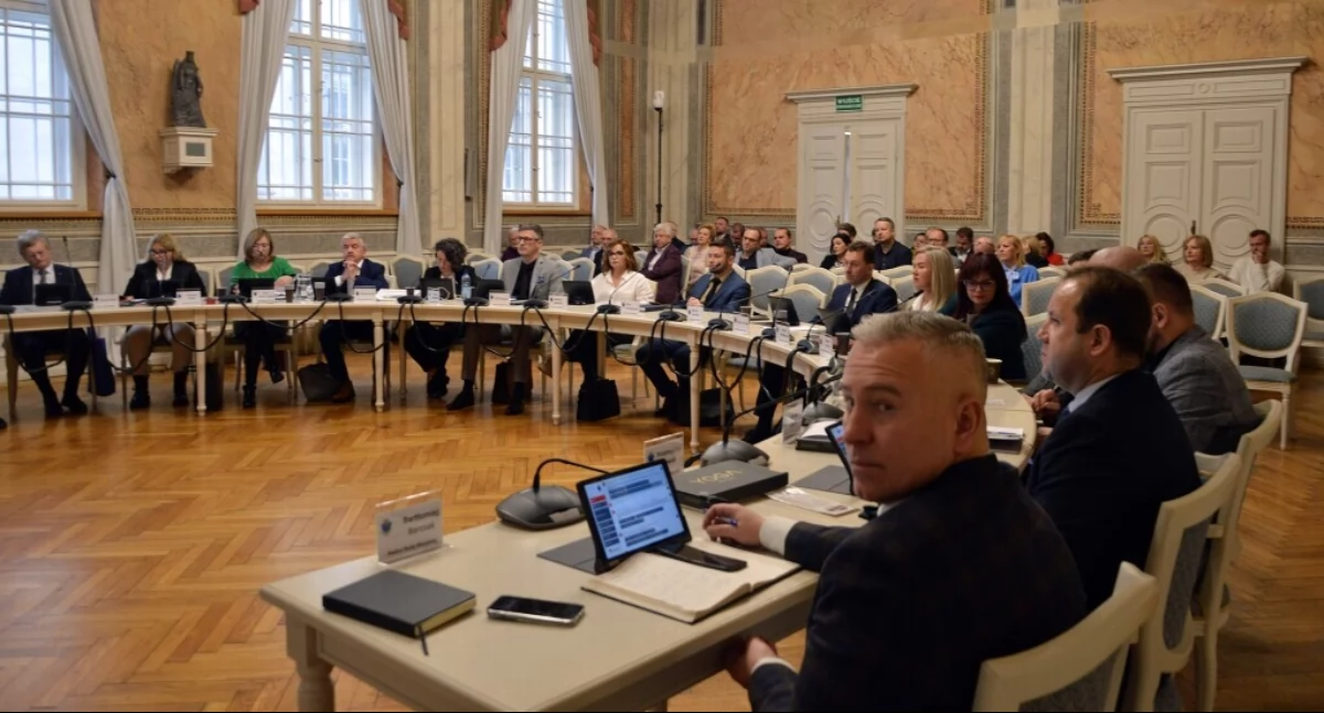 Budżet miasta Przemyśla „klepnięty”. Bez większych ceregieli