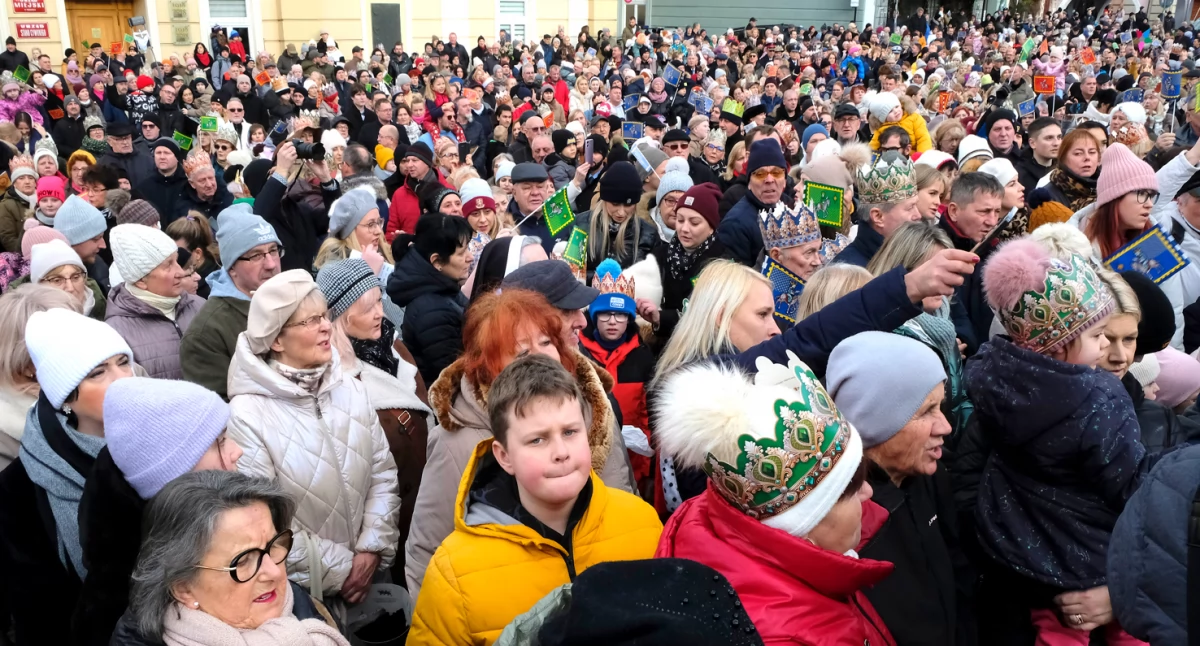 Radosne i barwne święto. Orszak Trzech Króli w Przemyślu [ZDJĘCIA]