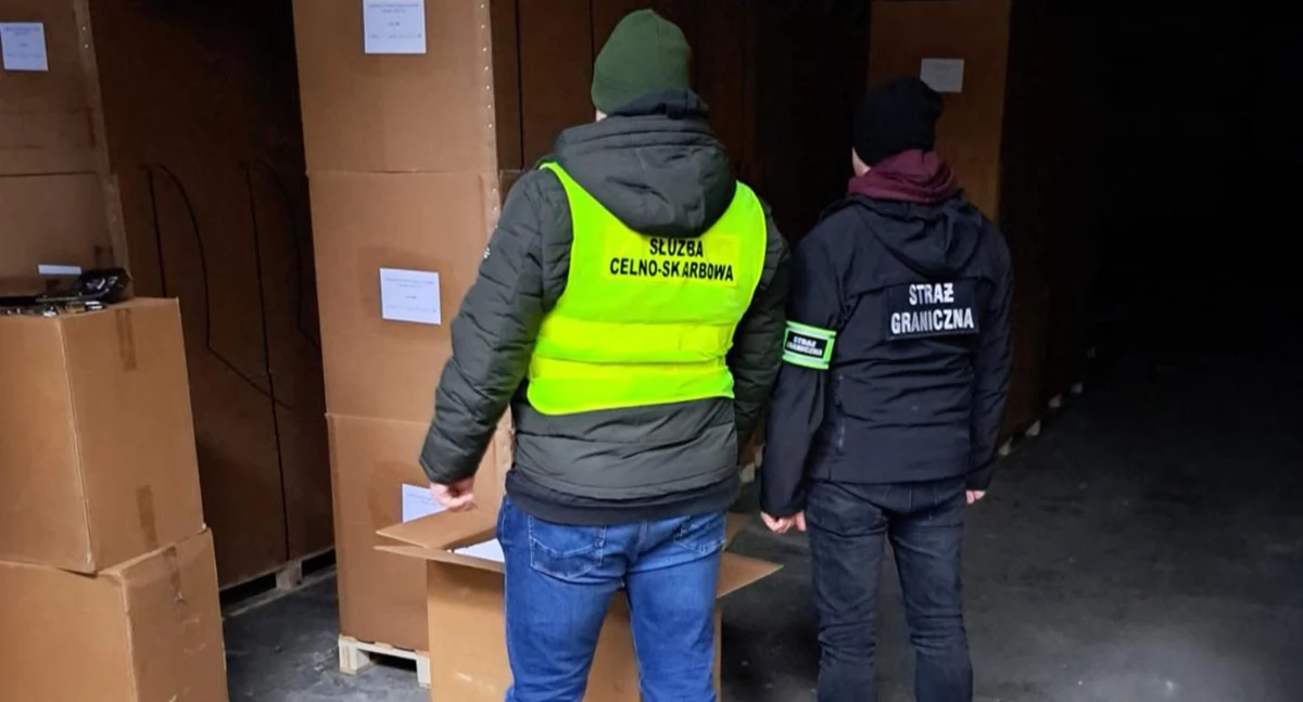Ujawniono ponad 8.5 ton suszu tytoniowego o wartości ponad 5,7 mln złotych. W związku z paserstwem akcyzowym zatrzymano 3 osoby
