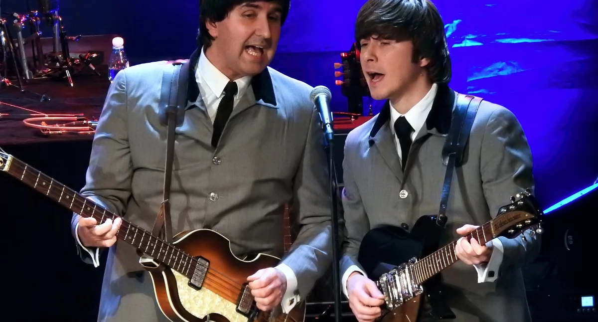 Beatlemania na przemyskim Zamku – koncert zespołu The Backwards [ZDJĘCIA]