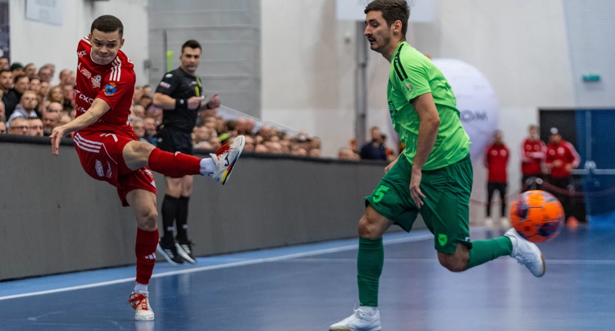 Hat-trick Bruninho. „Kołyska” dla Leo. Czerwone Diabły bez szans