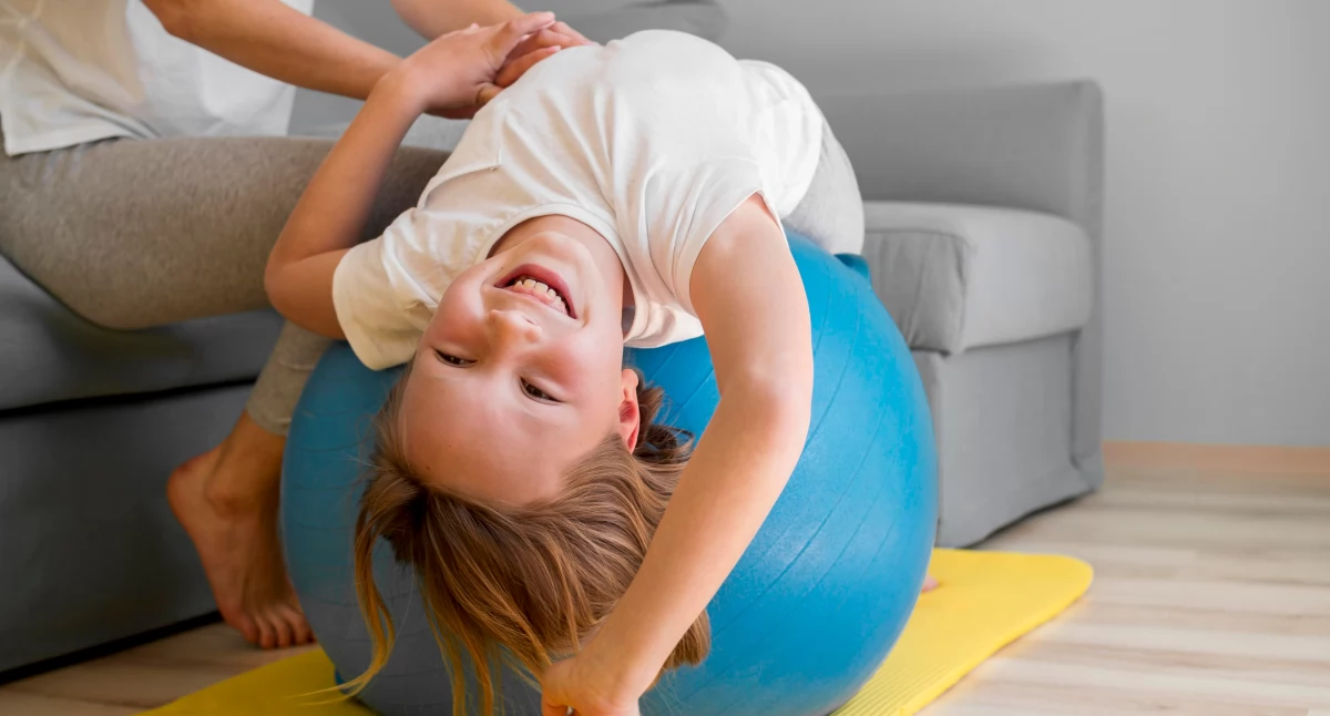 Terapia NDT-Bobath w rehabilitacji: skuteczność w leczeniu zaburzeń ruchowych