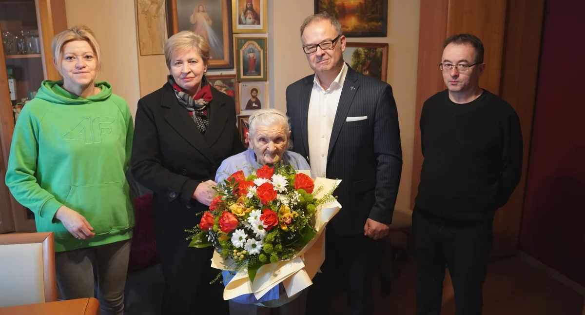 200 lat niech żyje nam!